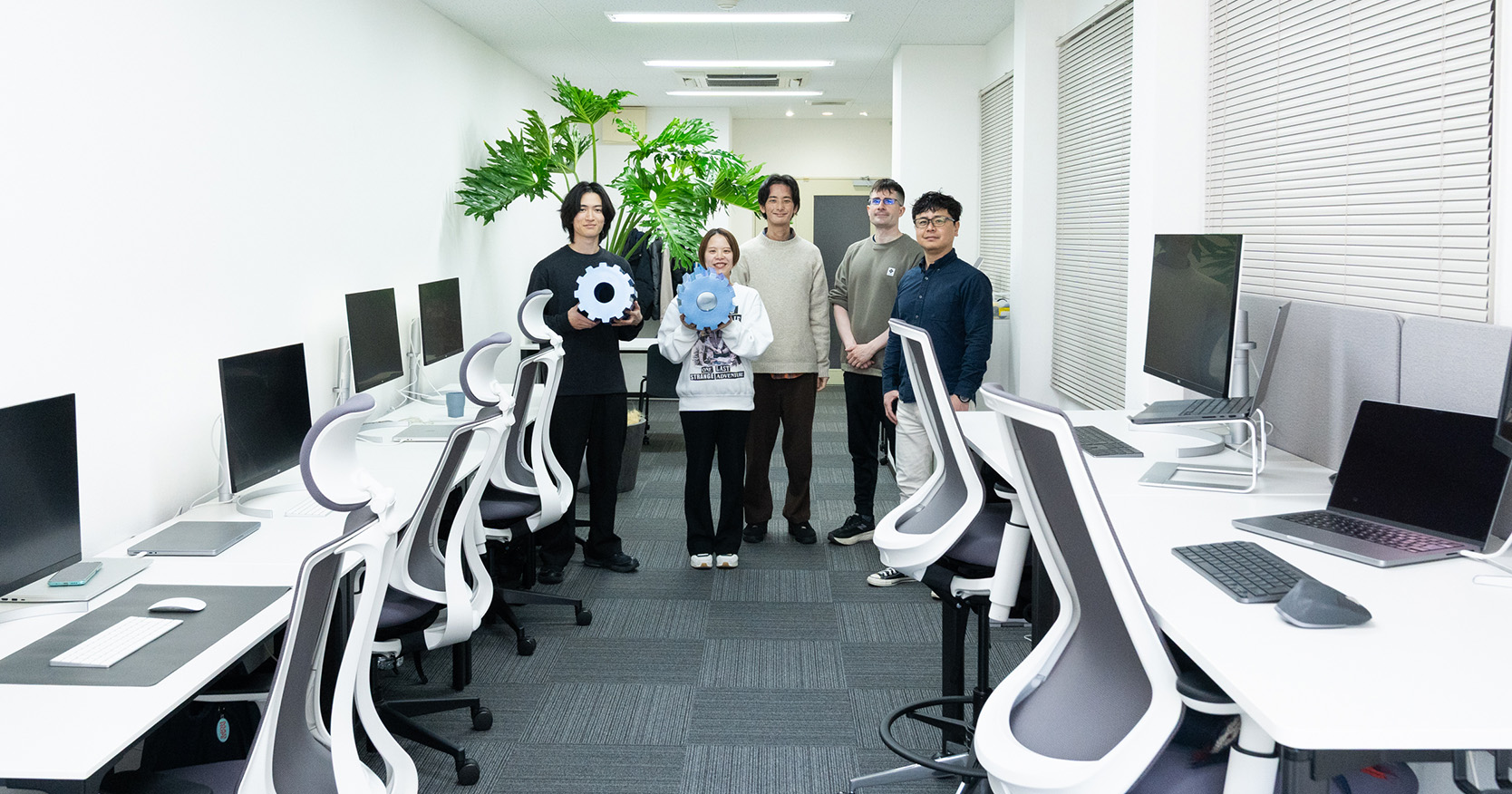 事務所を移転いたしました